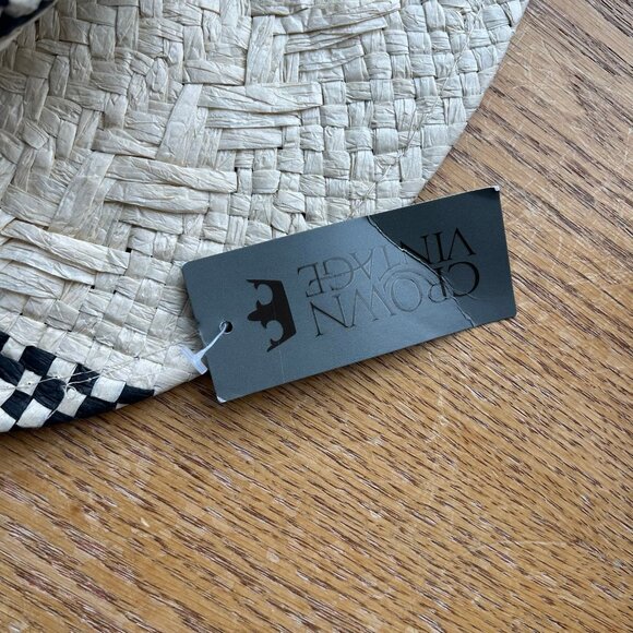 Paper Woven Black and White Checkered Pattern Sun Hat UV Protection Packable - Picture 4 of 6